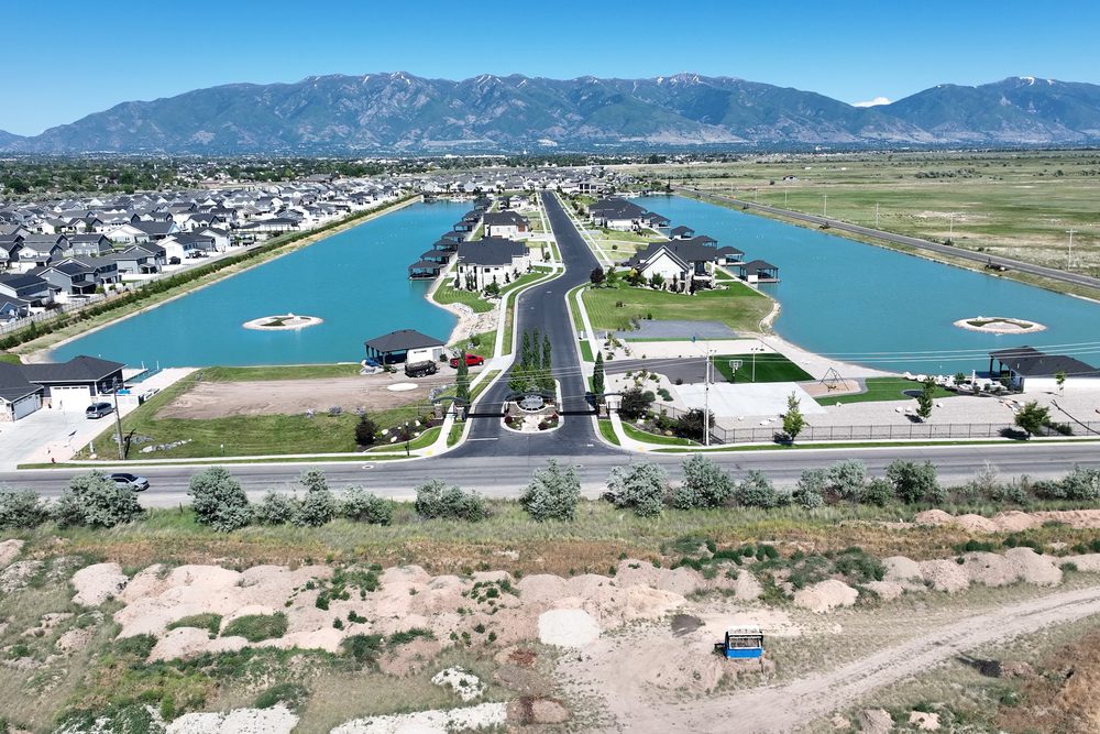 Waterfront living in Syracuse &mdash; Davis County, Utah